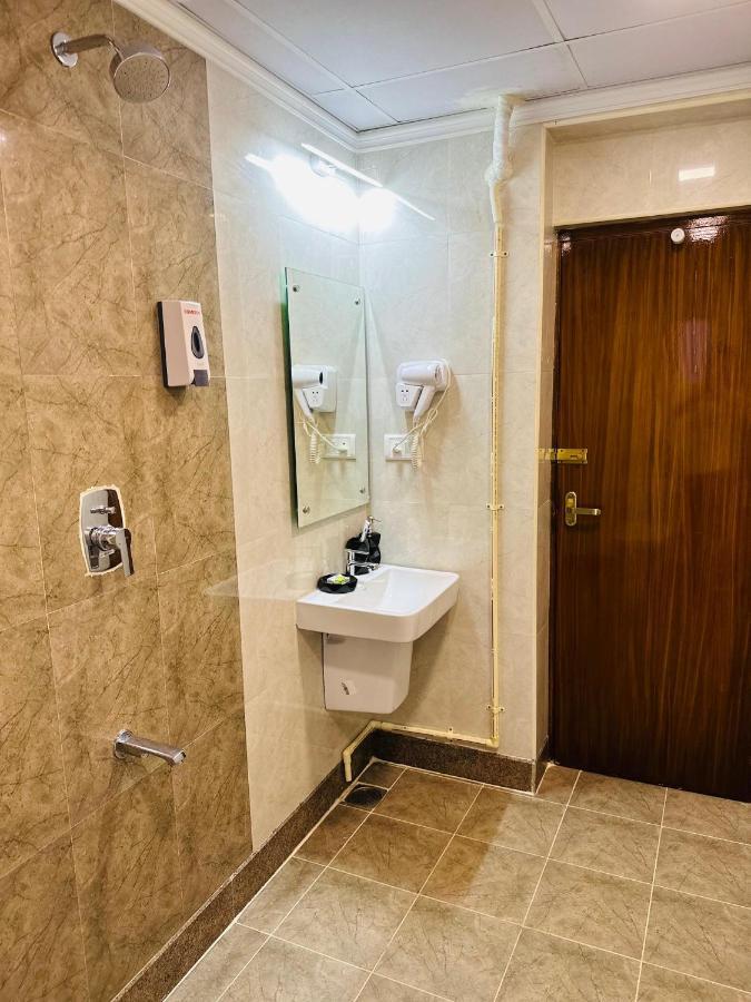 Greens Elite Chennai Exterior foto
